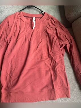 Women’s Lululemon Perfectly Oversized Crew